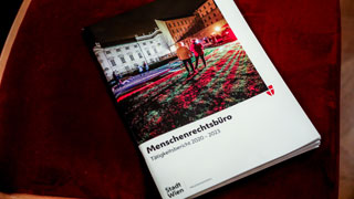 Cover des Ttigkeitsberichts 2020 bis 2023